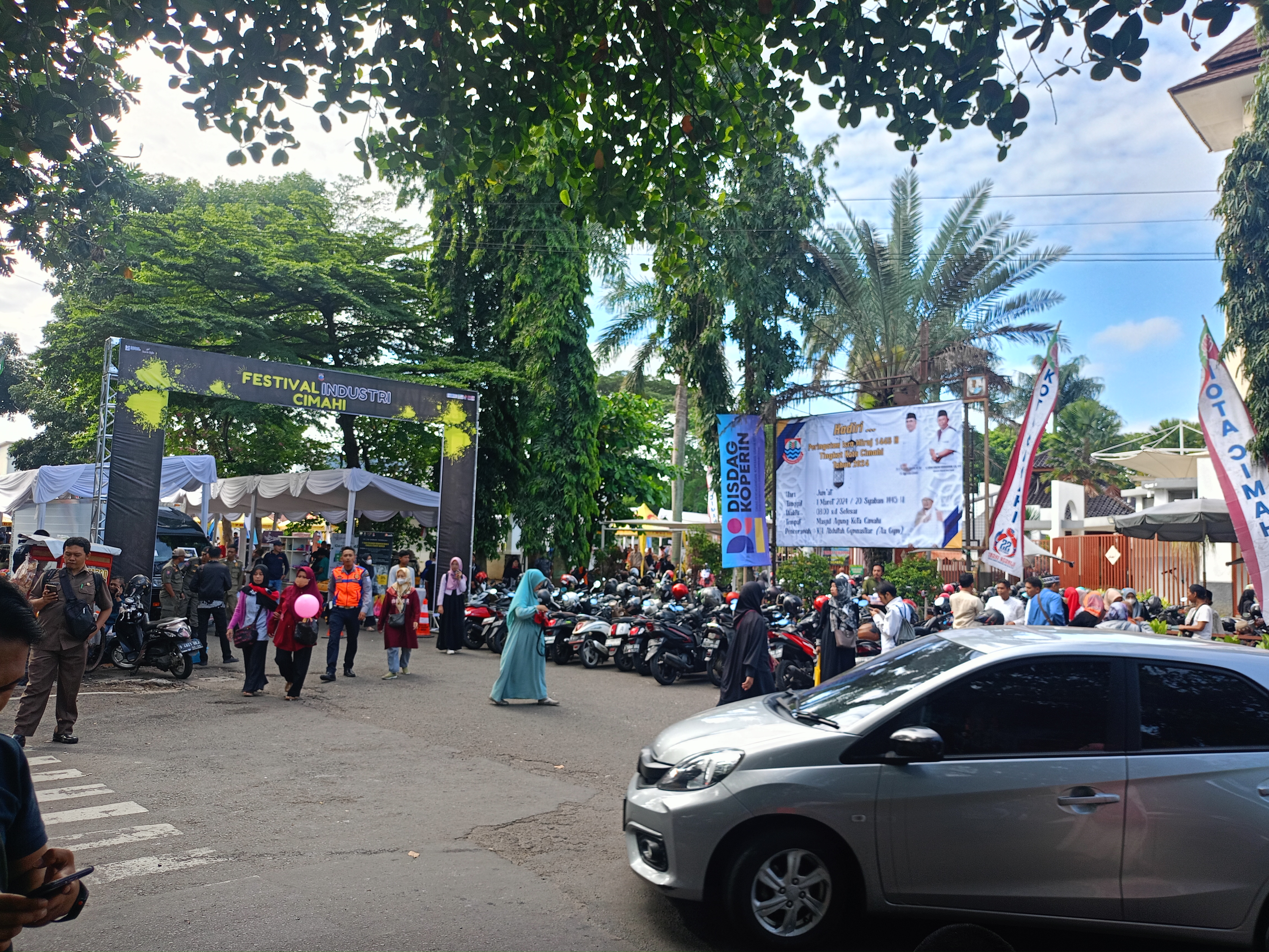 kegiatan-senam-pagi-dlm-rangka-festival-industri-cimahi-2024