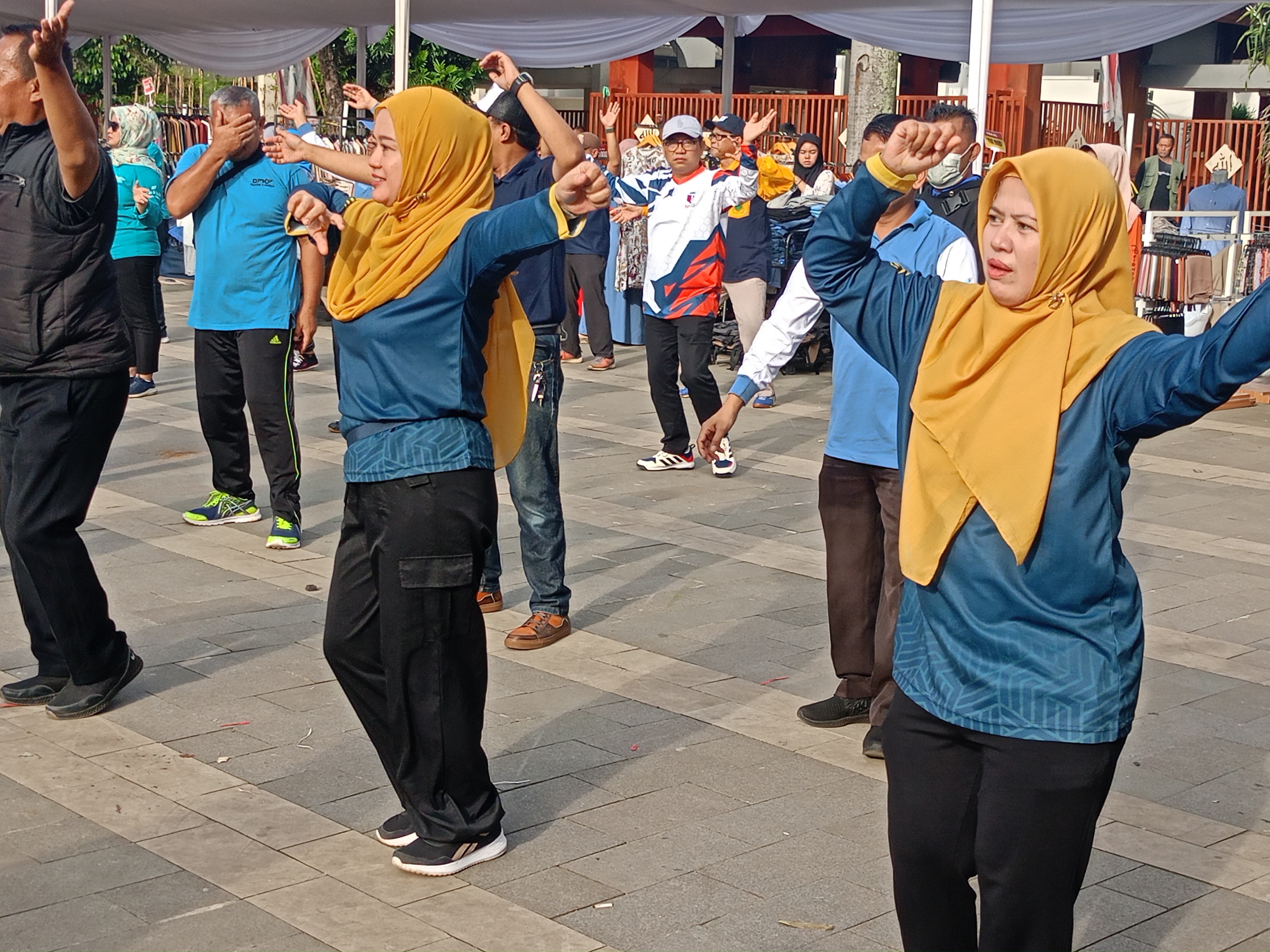 kegiatan-senam-pagi-dlm-rangka-festival-industri-cimahi-2024