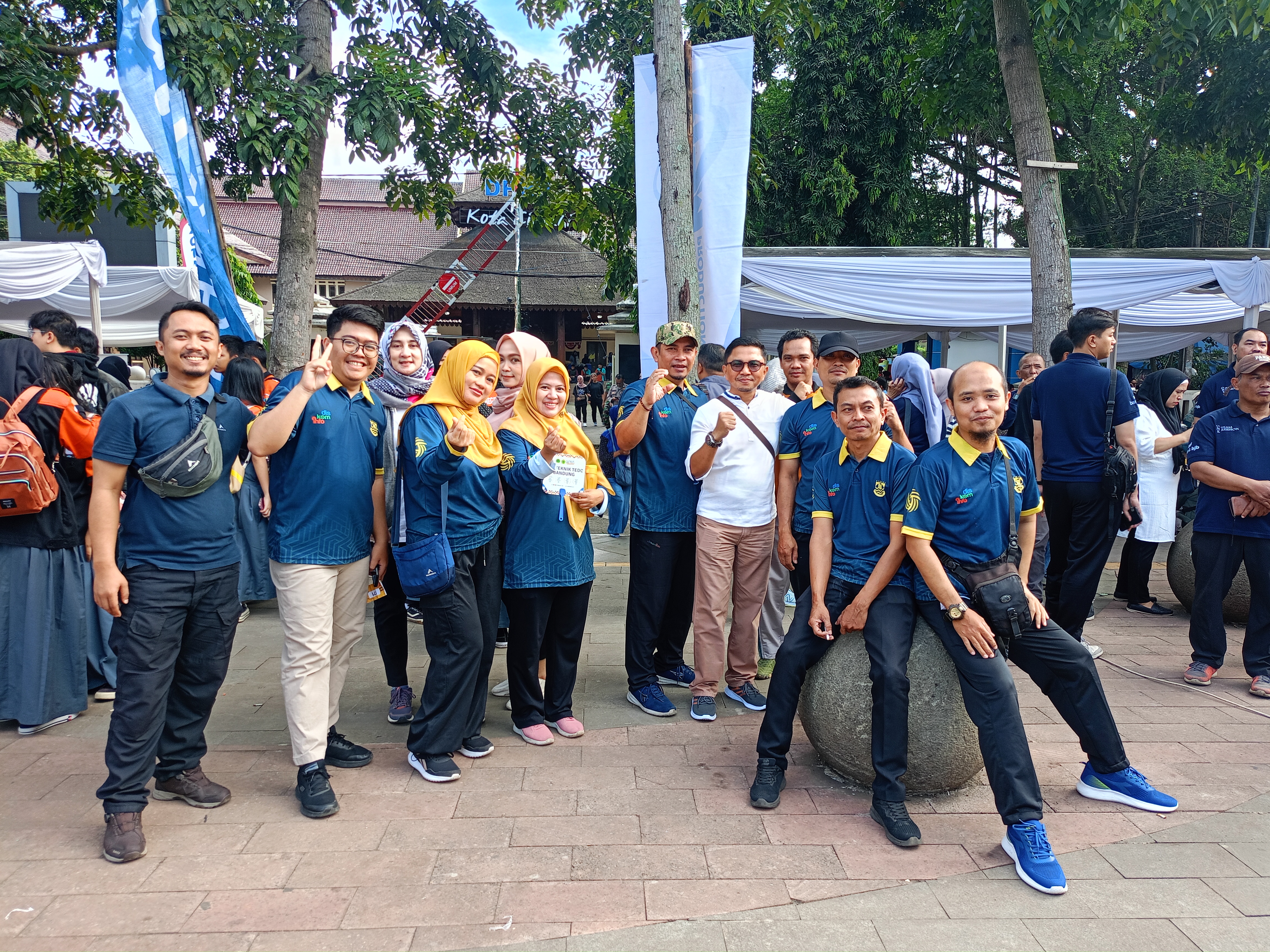 kegiatan-senam-pagi-dlm-rangka-festival-industri-cimahi-2024